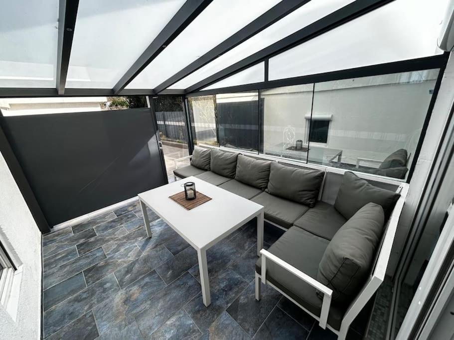 Ferienhaus Mit Privatparkplatz, Terrasse Und Stadtnaehe 不莱梅 外观 照片